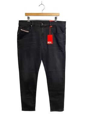 NWT Men’s DIESEL 2019 D-Strukt 09D48 Jeans